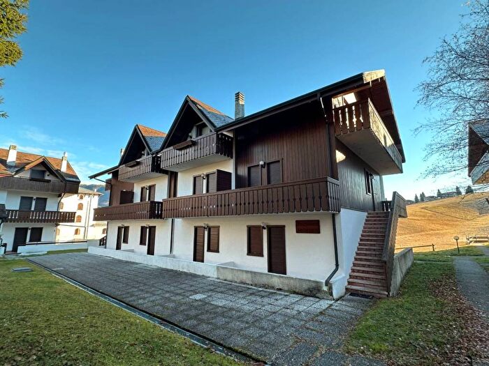 Appartamento trilocale in affitto in Via Sacello, Centro, Gallio