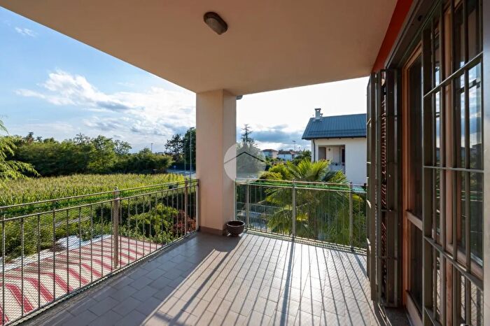 Appartamento con 5 locali in vendita in Via Baden Powell, Chieri