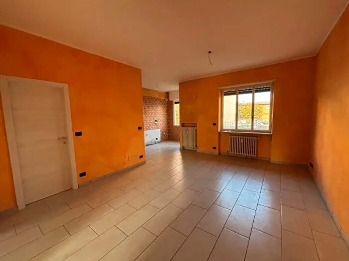 Appartamento trilocale in affitto in Via Montebello, Pinerolo