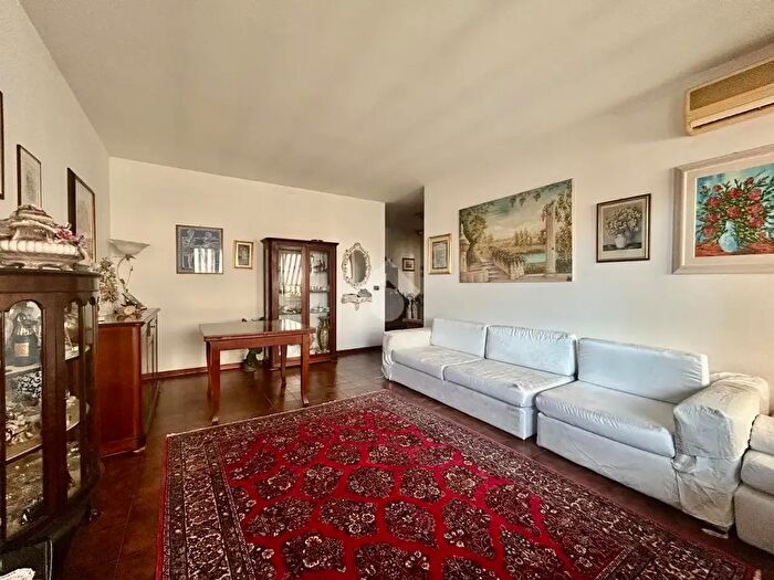 Appartamento quadrilocale in vendita in Via Caravaggio, Albignasego