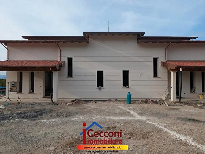 Casa con 7 locali in vendita in Cerreto Guidi