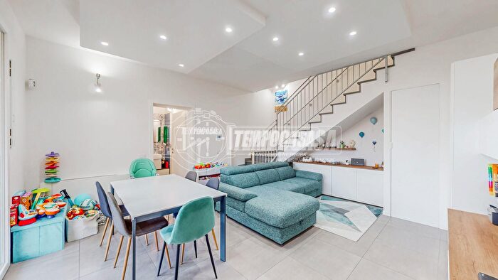 Appartamento con 5 locali in vendita in Bentivoglio