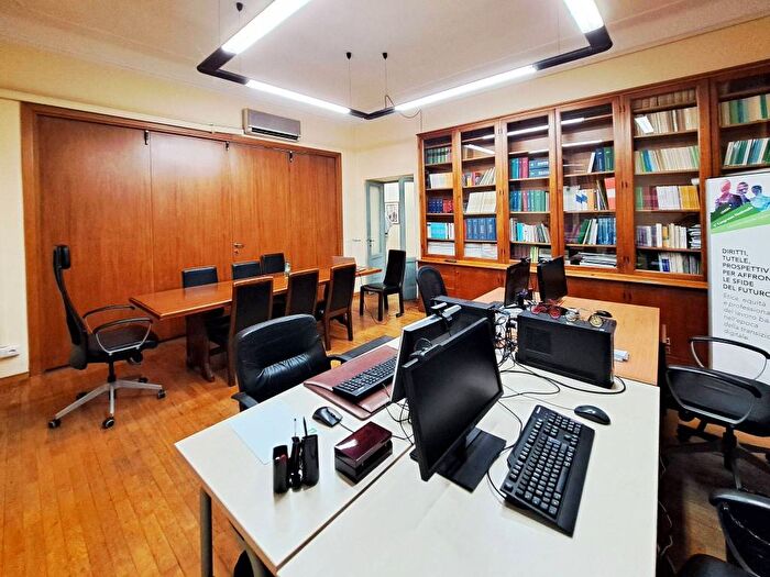 Appartamento con 6 locali in affitto in Viale Liegi, Pinciano Villa Ada, Roma