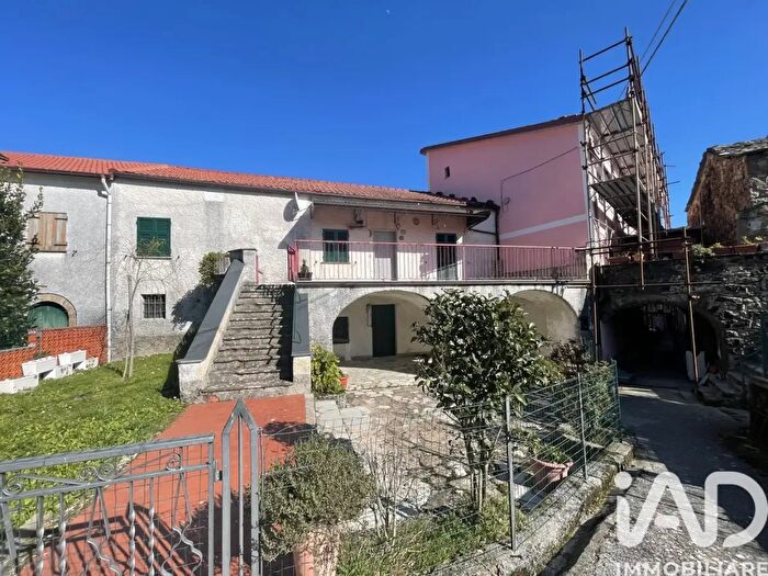 Casa con 5 locali in vendita in Localitãnbsp Toceto, Varese Ligure