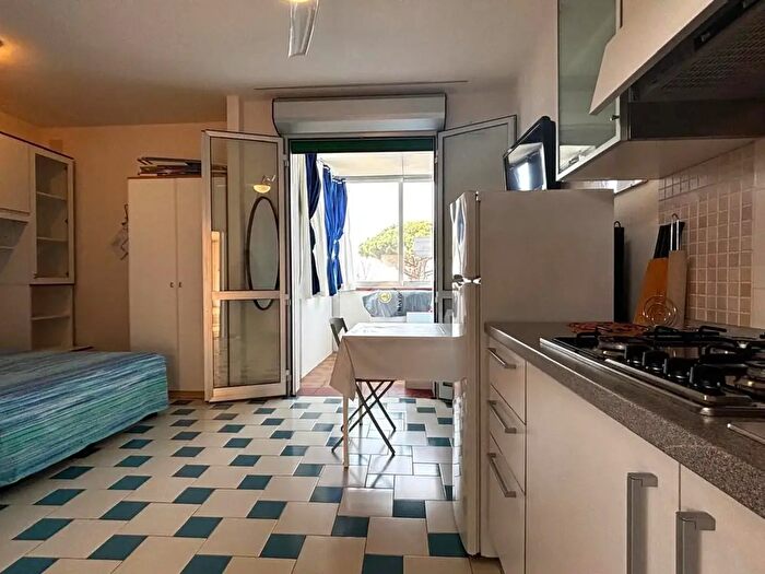 Appartamento monolocale in vendita in Via Puccini, Comacchio