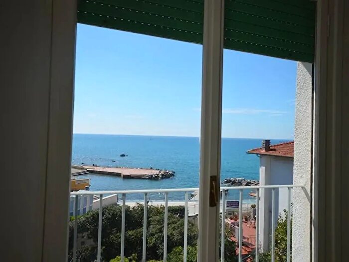 Appartamento con 5 locali in affitto in Via degli Aranci, Rosignano Marittimo