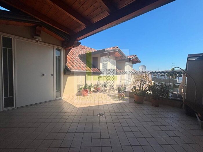 Appartamento trilocale in affitto in Via Cesare Pavese Traversa, Centro, Mugnano di Napoli