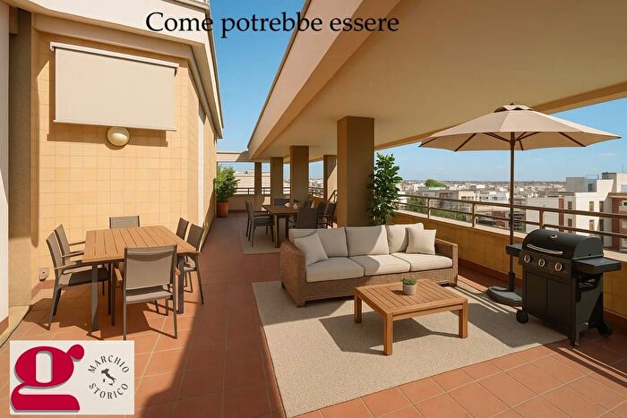 Appartamento con 7 locali in vendita in Piazza Garibaldi, Manduria