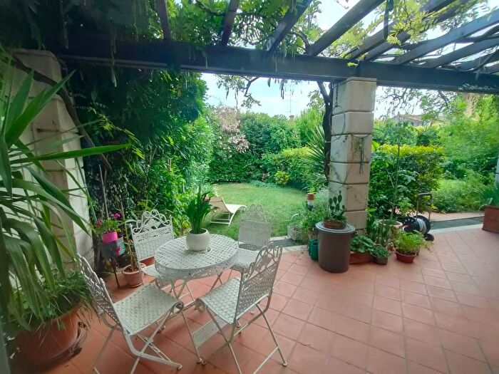 Casa con 6 locali in affitto in Via Michelangelo Scarpari, Centro, Botticino
