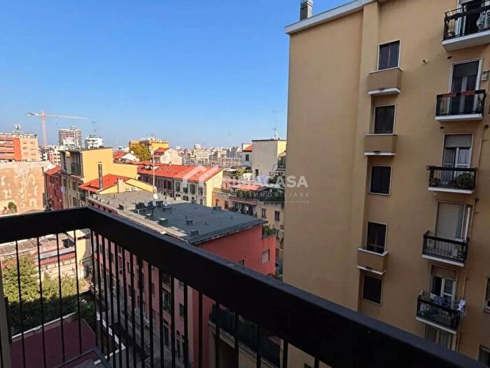 Appartamento quadrilocale in vendita in Via Zuretti, Cascina dei Pomi, Milano