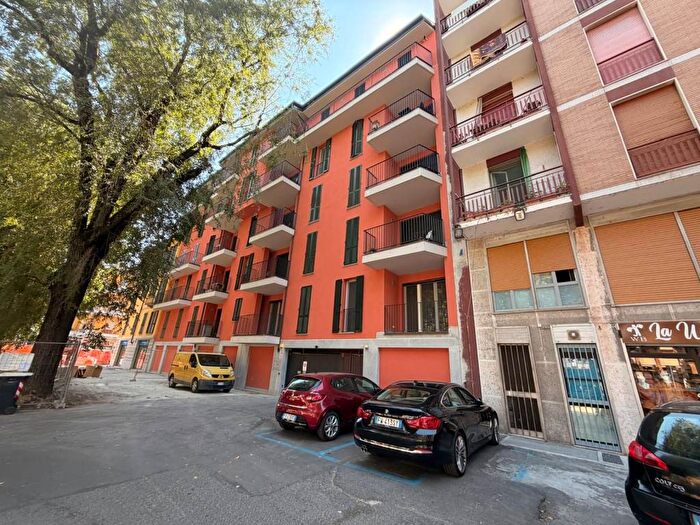 Appartamento bilocale in vendita in Via Emilia, Centro Storico, Voghera