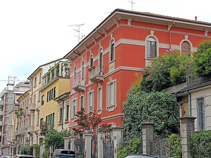 Appartamento monolocale in affitto in Via Francesco Soave, Bocconi, Milano