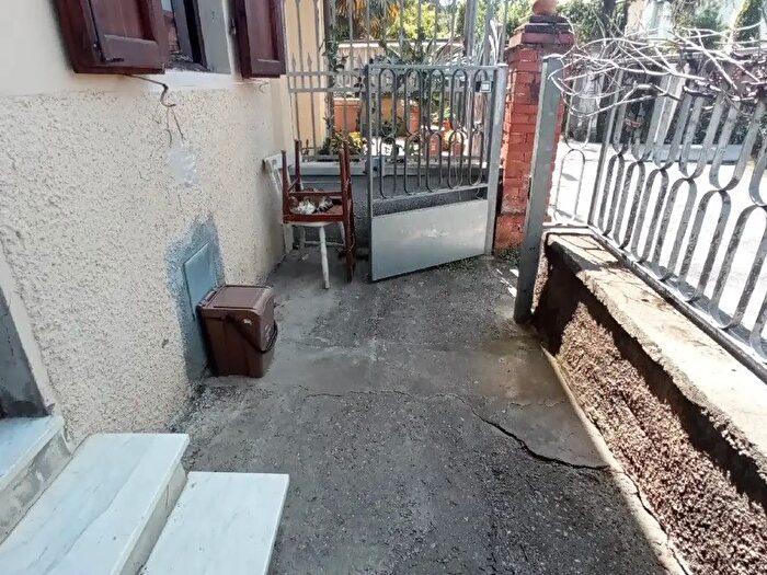 Casa quadrilocale in vendita in Via Gallena, Camaiore
