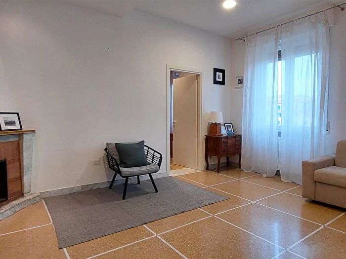 Appartamento bilocale in affitto in Via Grande Piazza della Repubblica, Livorno