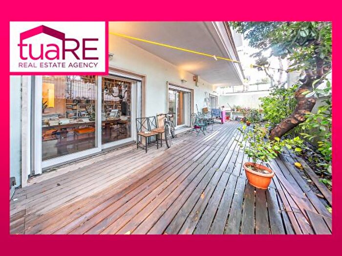 Appartamento quadrilocale in vendita in Via Odoardo Beccari, Roma