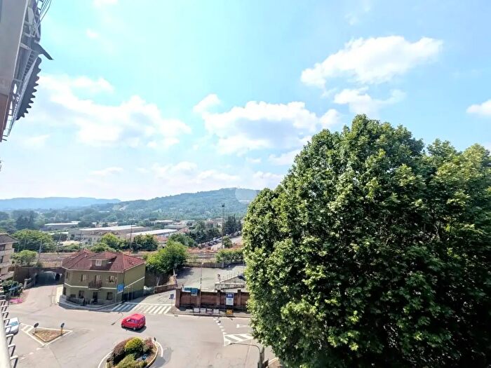 Appartamento quadrilocale in vendita in Via Alcide De Gasperi, Acqui Terme