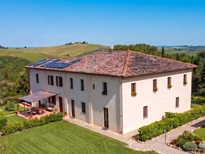 Casa trilocale in vendita in Siena