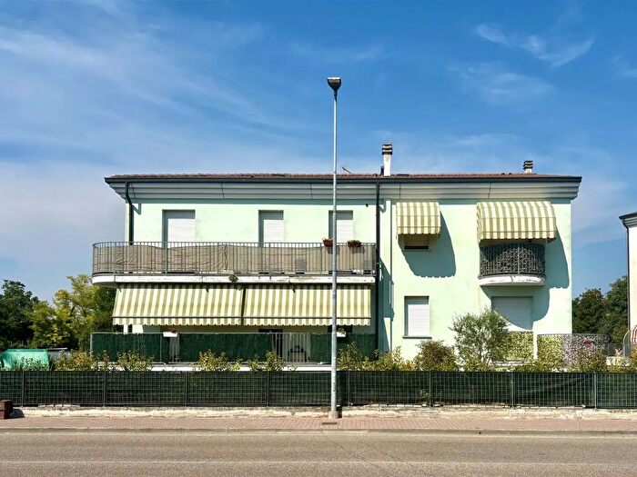 Appartamento quadrilocale in vendita in Borgo Virgilio