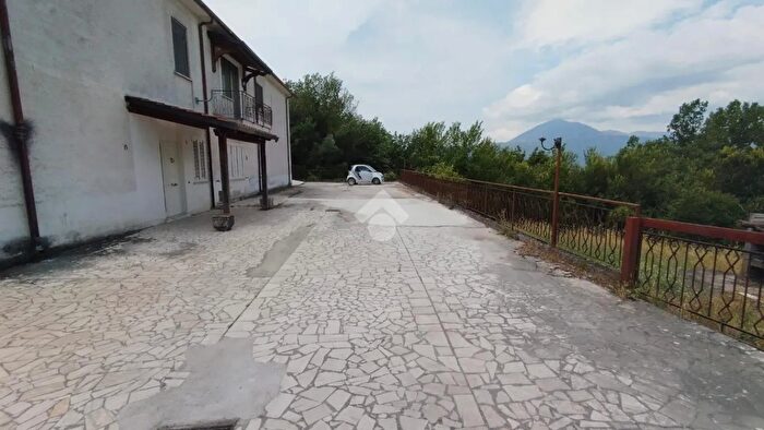 Appartamento con 5 locali in vendita in Via Mattoni, Cervaro