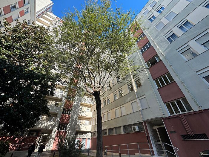 Appartamento con 6 locali in vendita in Piazzale Leonardo da Vinci, Venezia