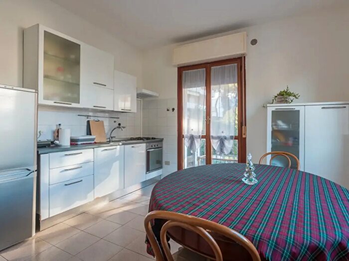 Appartamento quadrilocale in vendita in Via Giovanni Ondedei, Pesaro