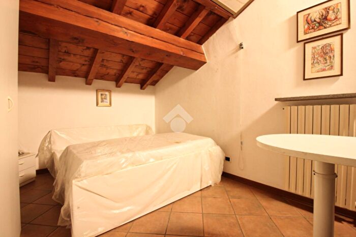 Appartamento bilocale in vendita in Via Torino, Pavia