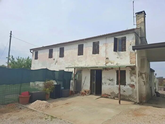 Casa con 5 locali in vendita in Via Rovere, Masera' Di Padova