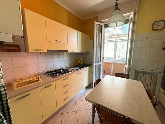 Appartamento trilocale in affitto in Cristo Re, Cremona