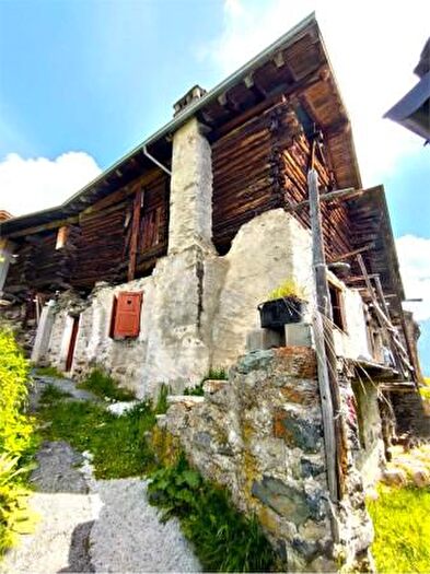 Casa trilocale in vendita in Frazione Arbaz, Challand Saint Anselme