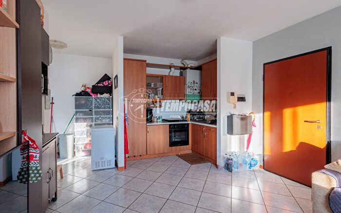 Appartamento bilocale in vendita in Stradello Lagdei, Parma