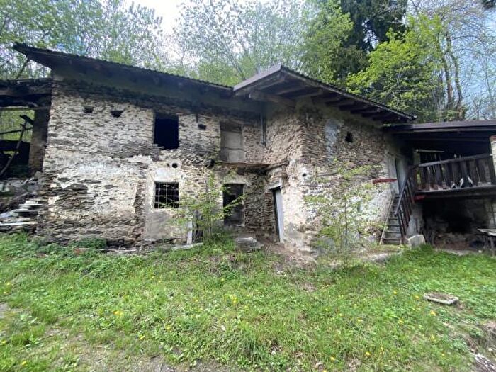Casa con 5 locali in vendita in Borgata Tetto Bosco, Monterosso Grana