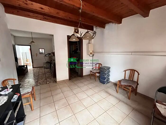 Casa quadrilocale in vendita in Via Vittorio Emanuele, Comiso