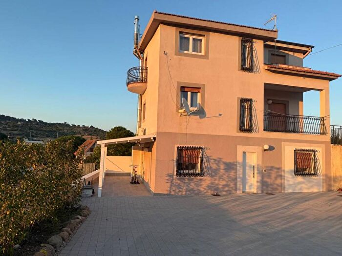 Appartamento quadrilocale in affitto in Contrada Niscima, Caltanissetta