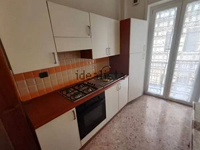 Appartamento bilocale in affitto in Via Michele Vernieri, Centro, Salerno