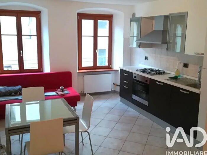 Appartamento con 5 locali in vendita in Piazza Castelbarco, Mori