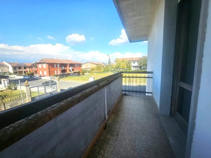 Casa con 10 locali in vendita in Via delle Lazzerette, Cerreto Guidi