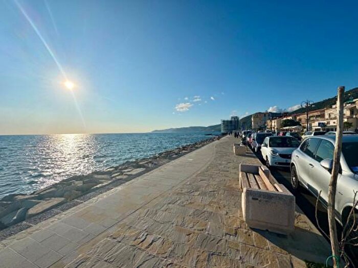 Appartamento monolocale in vendita in Via Lungomare, Pollica