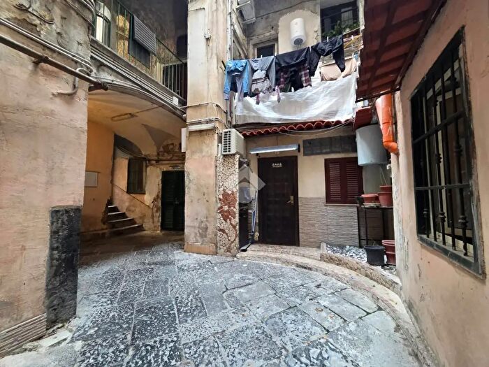 Appartamento monolocale in vendita in Via Francesco Saverio Correra, Napoli