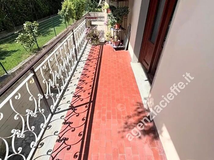Appartamento quadrilocale in vendita in Massa