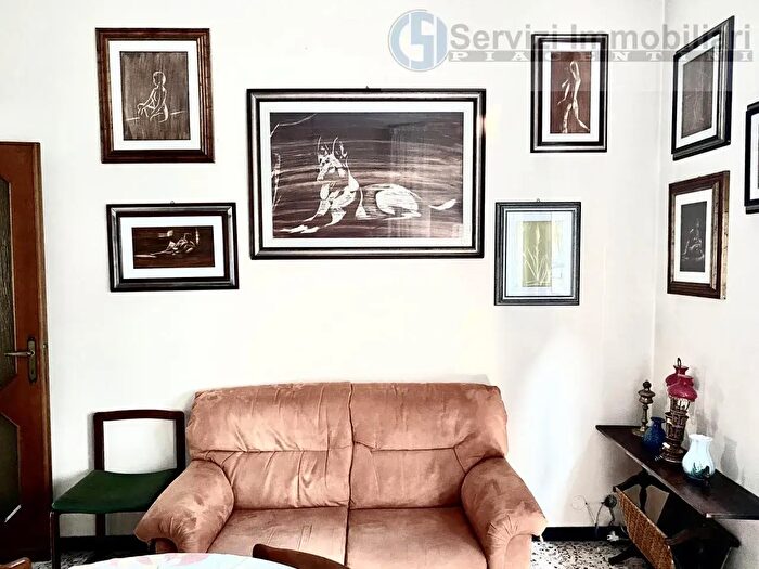 Appartamento trilocale in vendita in Via Leonardo da Vinci, Piacenza