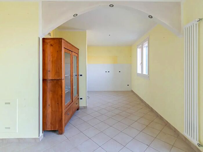 Casa con 5 locali in vendita in Conselice