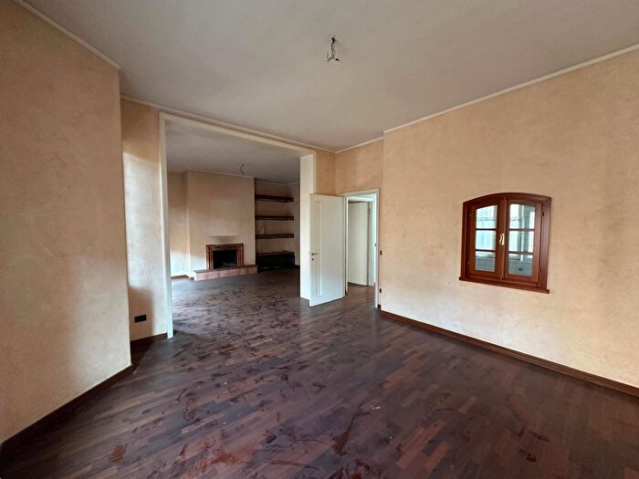 Appartamento quadrilocale in vendita in Corso Garibaldi, Fiorenzuola DArda