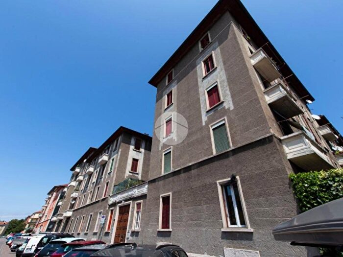 Appartamento monolocale in affitto in Via Jacopino da Tradate, Certosa, Milano