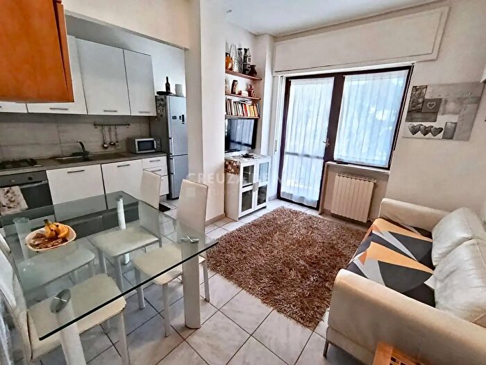 Appartamento quadrilocale in vendita in Via Costaguta, Rapallo