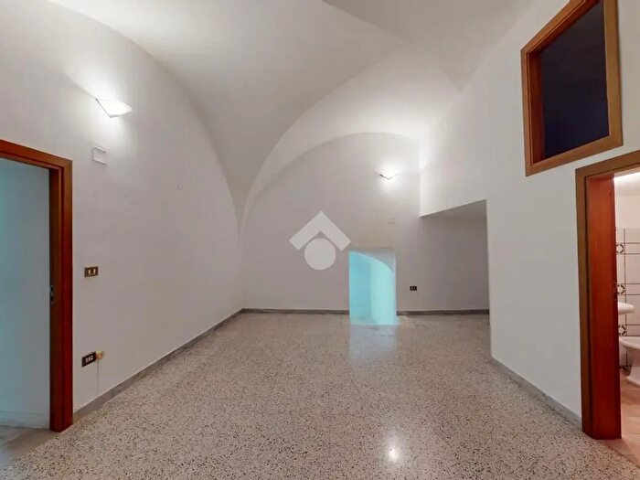 Casa con 5 locali in vendita in Via Largo Salvator Rosa, Martina Franca