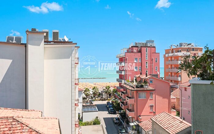 Appartamento trilocale in vendita in Viale Claudio Monteverdi, Rimini