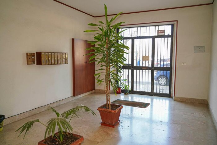 Appartamento trilocale in vendita in Piazza Senatore Marescalchi, Piazza Armerina