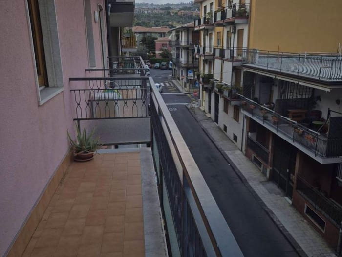 Appartamento trilocale in affitto in Via Nazario Sauro, Centro, Aci Castello