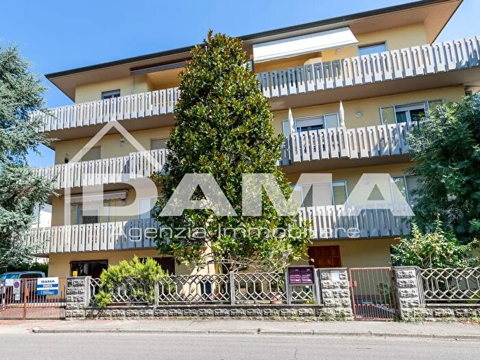 Appartamento trilocale in vendita in Via Nicolò degli Augustini, Forli'