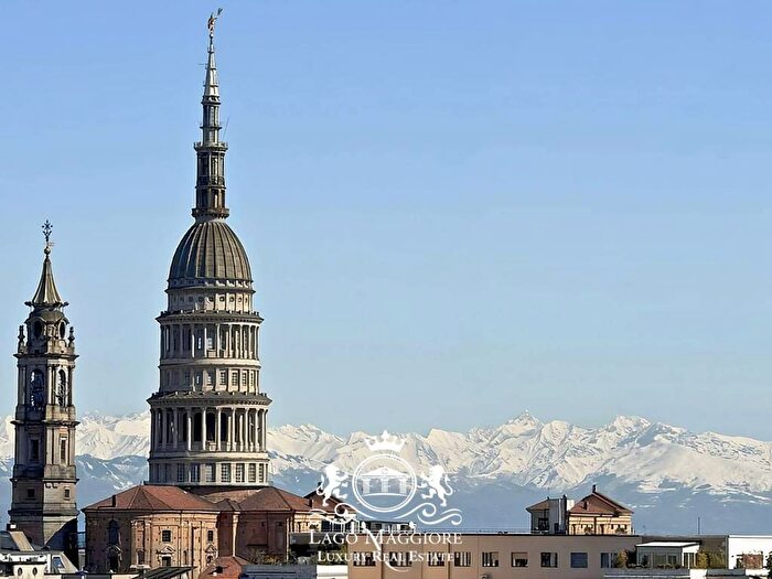 Appartamento quadrilocale in affitto in Baluardo Quintino Sella, Centro Storico, Novara